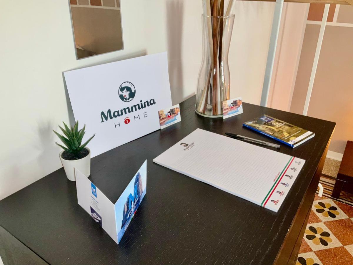Mammina Home Наполи Екстериор снимка
