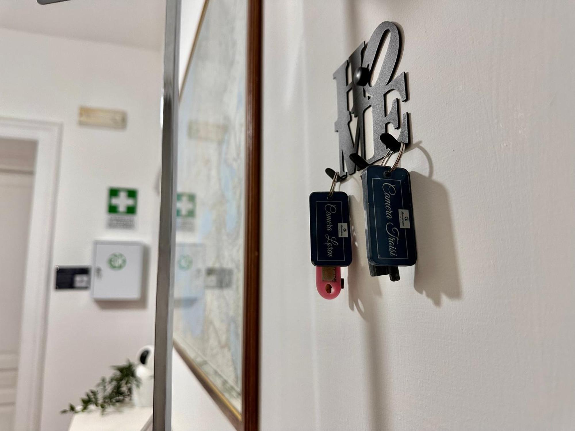 Mammina Home Наполи Екстериор снимка