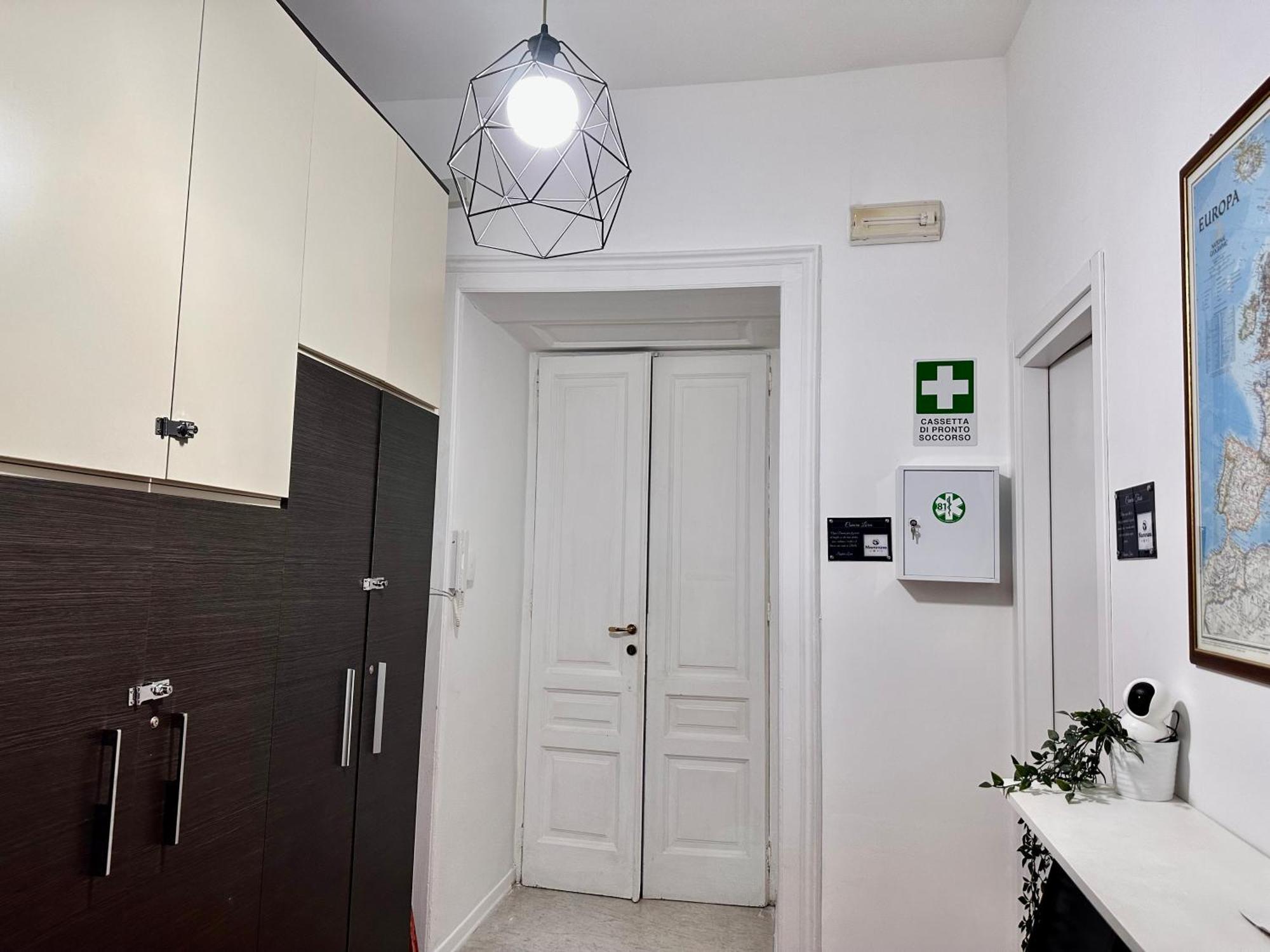 Mammina Home Наполи Екстериор снимка